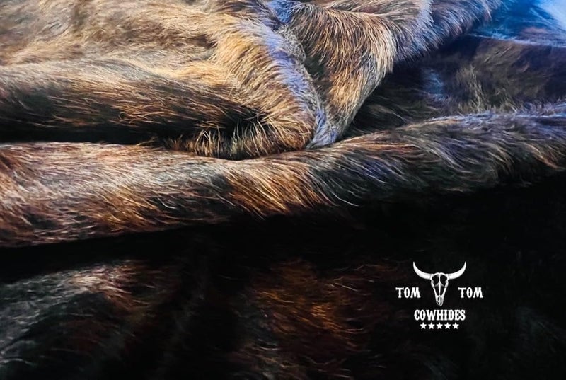 TOM TOM COWHIDES Tomtom Cowhides Brindle Dark Cowhide Rug 100% Natural Leather Rugs 7' x '6 - Image 5